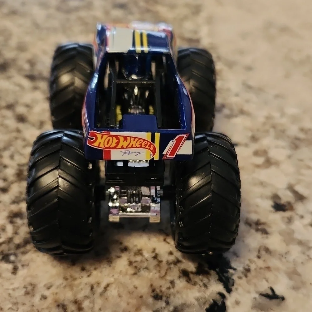 Mattel hotwheels truck